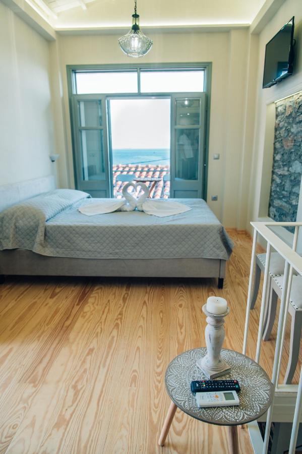 Katerina'S Suite Пломарион Экстерьер фото